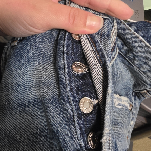 Agolde Parker Vintage Cut-Off Short In Rock Steady - Picture 6 of 6